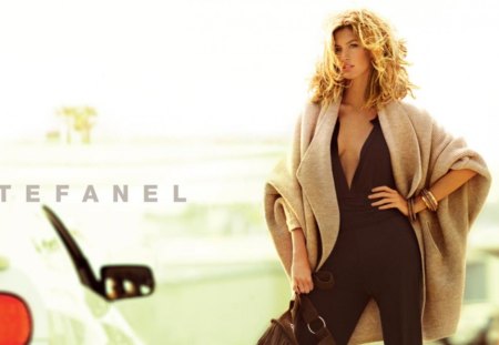 Gisele Bundchen - beauty, brands, stefanel, fashion, model