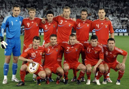 Euro 2012 - RUSSIA - red, soccer, tshirts, color, blue