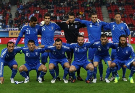 Euro 2012 - GREECE - color, tshirts, soccer, blue