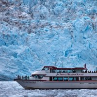 Prince William Sound - Glacier Cruise Ship in Alaska
