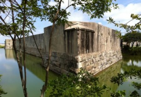 Fort - moat, fort, old, key west