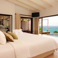 BEDROOM WITH LOVELY VIEW