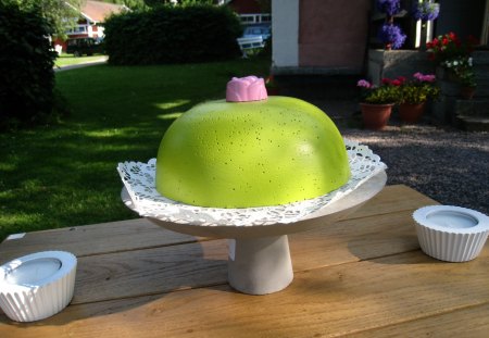 Princess Cake - table, rose, cake, green