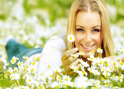 SunShine from Kateâ™¥ - woman, sunshine, young girl, from kate, annie, white, yellow, daisies, fields, morning, always, lovely, nature, beautiful, laughter, smile, blonde, happy