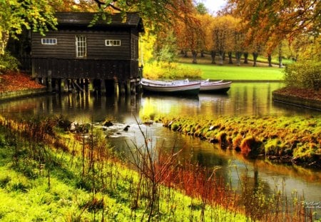 The House on the Lake - lake, water, house, boats, green