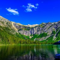 MOUNTAIN LAKE