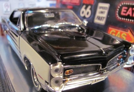 1967 Pontiac GTO Diecast - 67 pontiac gto, 1967 pontiac gto diecast, 67 gto, 1967 pontiac gto