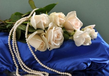 white roses - white, flowers, still life, roses