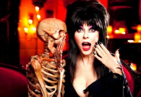 Elvira - actress, pretty, hot, elvira, marteeni