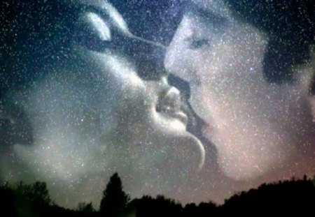 Kiss among the stars