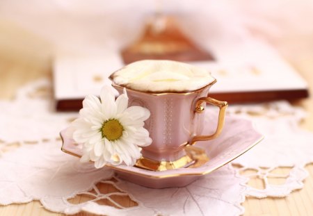 Elegant CupTea Time