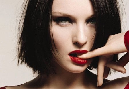 Beauty Eyes - make up, eyes, hair, cat, lady, red, lip, face, brunette