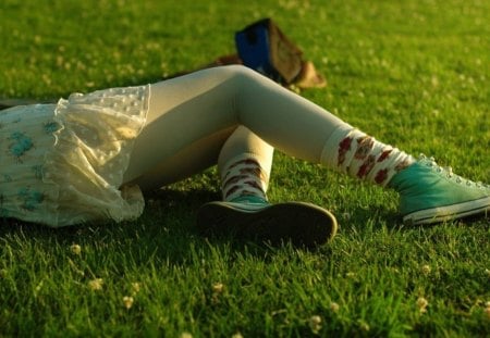 photography - shoes, female, legs, green, model, girl, grass