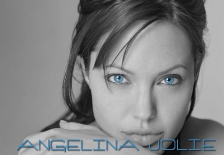 Angelian Jolie: blue eyed beauty - angelia jolie sexy, mr and mrs msith, angie, angelian jolie blue eyed beauty, angelian jolie, brangelina, jolie