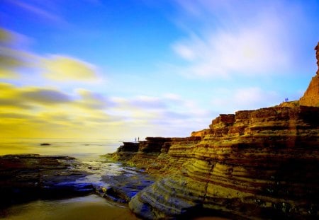 MAJESTIC ROCKY BEACH - sky, rock, clouds, beach, huge