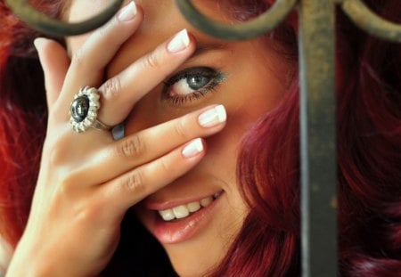 beautiful red haired girl playing peek-a-boo - red hair, beauty, peeking, model