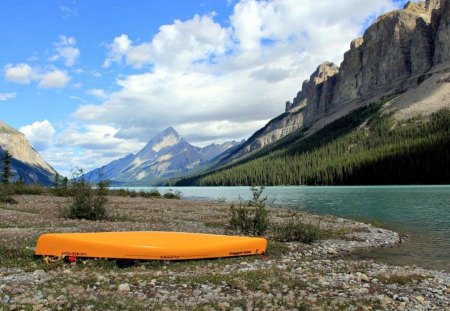 Maligne Lake - lake, trees, mountain, canoe