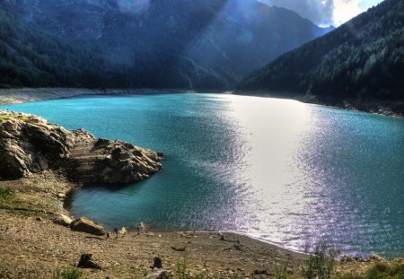 Beautiful View - blue, beautiful, view, lake, mountains, sun, sky