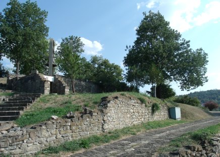 Bulgaria - fortress, castle, tsarevets, medieval