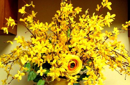 Sun explosionâ™¥ - explosion, fashion, bouquet, rose, entertainment, tiny, pitcher, yellow, flowers