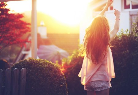 Looking at the Sky - sky, sexy, hot, sunlight, girl, female, wallpaper, at, model, the, looking, mood, brunette, babe, blonde