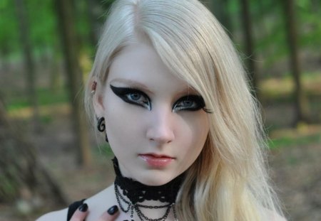 Gothic Beauty - photography, portrait, girl, blonde, beauty, maria amanda, gothic, black, woman, face