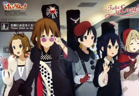 K-On! The Movie - ritsu, azusa, tsumugi, london, mio, yui