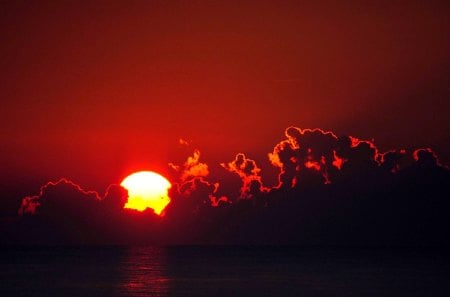 MOONRISE - rising, moon, red, clouds