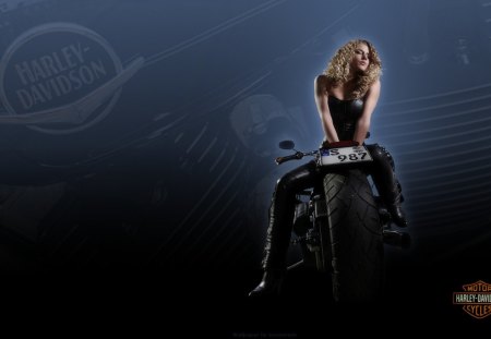 Harley-Davidson - bike, sport, leather, girl, harley-davidson, motocyclist