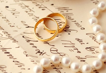 Rings and pearls - necklace, pearls, rings, letter, love