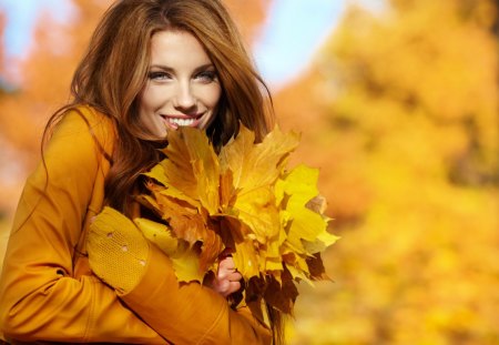 Autumn beauty - smile, autumn, model, girl, lovely, sexy, leaves