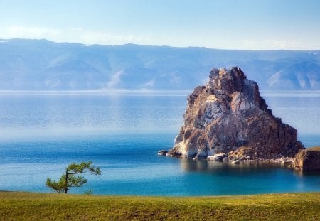 Beautiful View - splendor, landscape, grass, view, sky, clouds, water, beautiful, beauty, lovely, river, nature, green, mountains, peaceful, rocks, bay