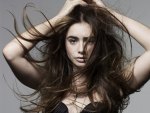 Lily Collins