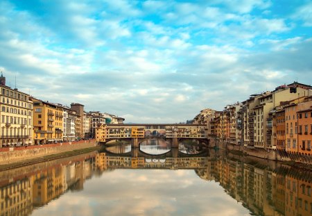 Ponte Vecchio, Florence, Italy - beauty, sky, italy, peaceful, water, blue sky, ponte vecchio, view, reflection, clouds, river, architecture, house, old, bridge, houses, building, wallpaper, italia, buildings, lovely, structure, nature, beautiful, city, relfections, splendor, florence, new