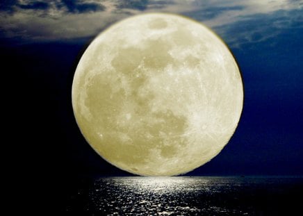 FULL MOON - moon, horizon, big, full, night, ocean