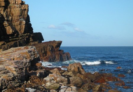 CAPE OF GOOD HOPE - mountains, atlantic ocean, waves, rocks, oceans, blue, cape, horizons, sea