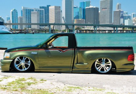 Slammed SVT - truck, lowered, ford, green