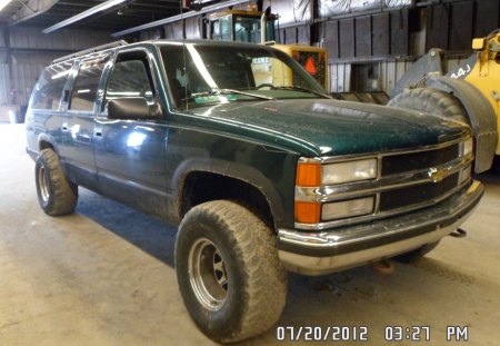 96 Burban - truck, suburban, chevy, 4x4