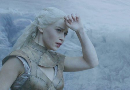 Game of Thrones - Daenerys Targaryen - pretty, game of thrones, stormborn, fantastic, a song of ice and fire, amazing, george r r martin, great, entertainment, medieval, tv show, essos, stunning, nice, outstanding, super, emilia clarke, beautiful, tv series, daenerys targaryen, wonderful, fantasy, westeros, marvellous, picture, awesome, woman, skyphoenixx1, show, adorable, wallpaper