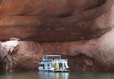 Lake Powell - House Boating - rock, lake, walk, boat