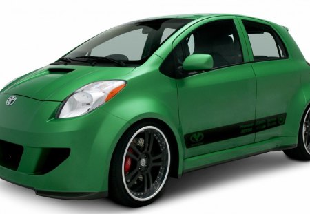 TOYOTA - green, toyota, car, yaris