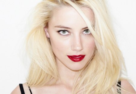 Amber Heard - amber, face, heard, model, beautiful, actress, amber heard