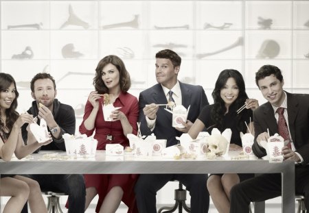 Bones Season 6 Cast - sweets, angela, temperance brennan, hodgins, seeley booth, cam