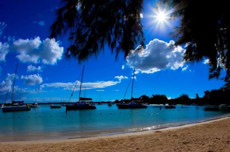 BRIGHT DAY at MAURITIUS - clouds, summer, beach, sea, sunshine, mauritius, boats, bright, day