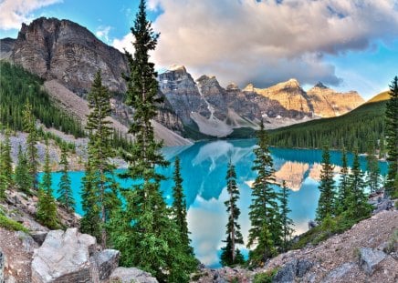 Moraine lake - lake, moraine, landscape, mountain