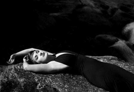 * Sensual woman * - beautiful woman, lady, sensual, black dress, face, black and white, rocks