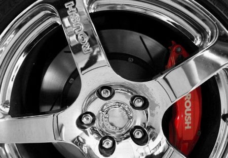 Roush Rims   Brakes - roush, ford, hood, scoop, whells, 06, rims, white, roushcharged, 2006, cool, car, mustang, red, blue, brakes