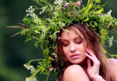 NATURE GIRL - girl, face, wreath, nature