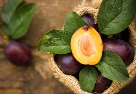 * Fresh and tasty * - basket, delicious, plum, fruit, tasty, leaves