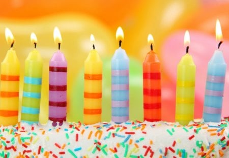 The colored candles - happy, birthday, candles, colours, yummy, cake